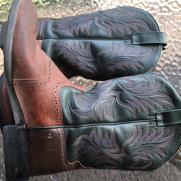 Ariat cowboy boots - Picture 9 of 12